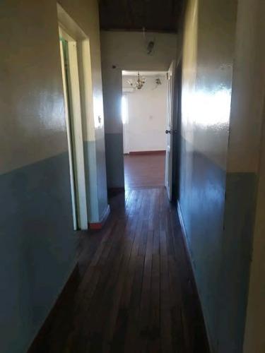 À louer appartement 3ème étage à Analamahints ...