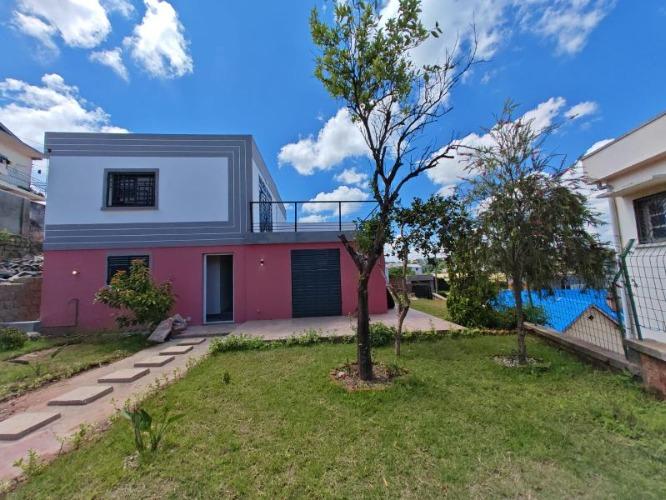  LOCATION APPARTEMENT – T5 MEUBLÉ À AMBATOBE  ...