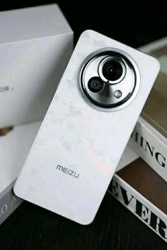 MEIZU LUCKY 08  

Caractéristiques principa ...