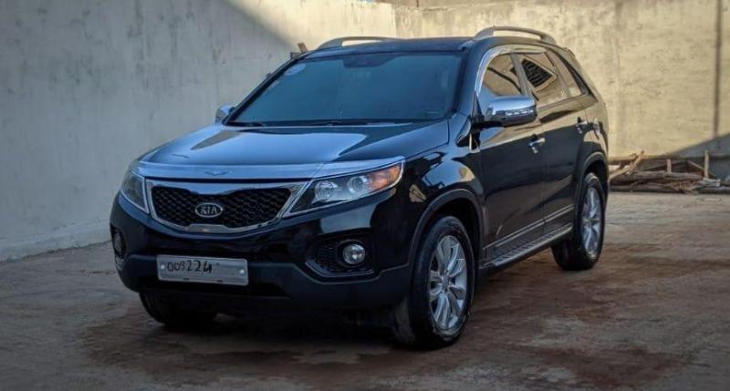  
KIA_SORENTO_3_TLX , tsara be, full option ...