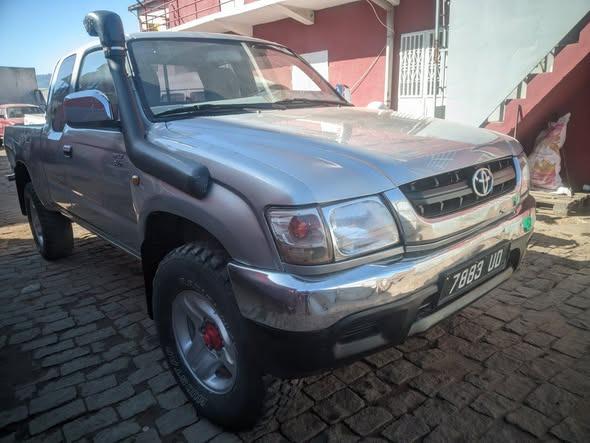 TOYOTA D4D MOTEUR ORIGINE SEZA OREGEN LOKO VA ...