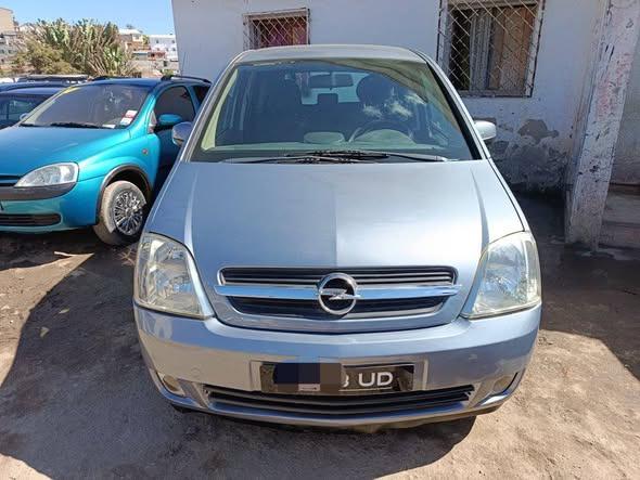  A VENDRE OU ECHANGE.  OPEL , MOTEUR D'ORIGIN ...