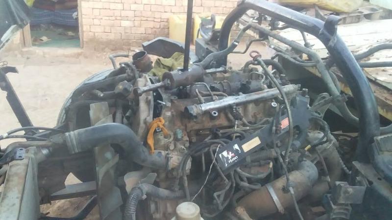 Moteur mitsubishi..pompe  electronic..3.5t.