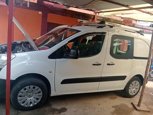 a vendre citroen berlingo phase3 moteur diesi ...