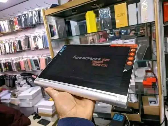 TABLETTE  Yoga 
Écran 10
