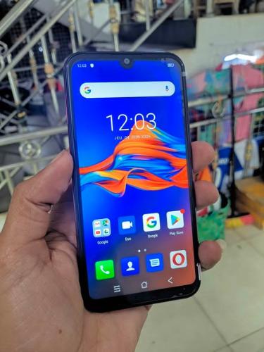 MOTOROLA E6 LITE 
-   Double Sim 4G/3G
-    ...