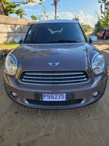  2014 ....  132xxxkm
#Moteur  Turbo Diesel 2 ...