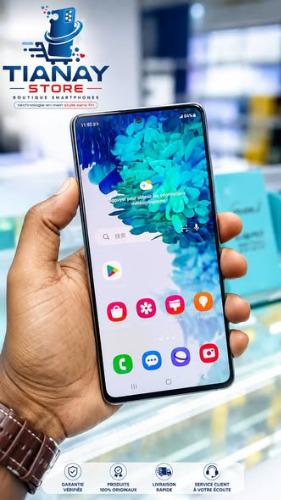Samsung Galaxy S20 FE 5G
Écran Super AMOLED  ...