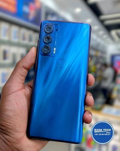 MOTOROLA 108 MÉGAPIXELS EN PLUS 256GB RÉEL
# ...
