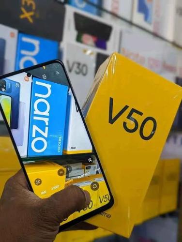 𝗥𝗘𝗔𝗟𝗠𝗘 V50 𝟱𝗚     
#Original 
sous  ...