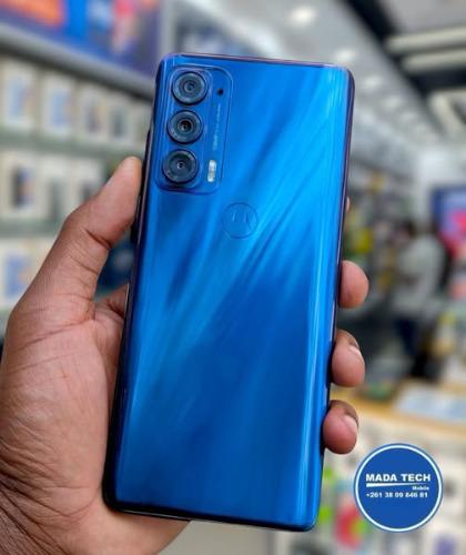 #EDGE_UW_5G 
➖ Android 13 - Batterie 5078mAh ...