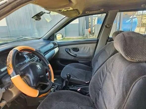 PEUGEOT 406 BREAK 
Moteur diesel (tena tsara ...