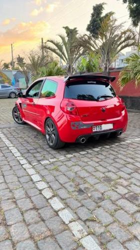 A vendre
Renault Clio 3RS 
* Moteur 2.0 16V ...