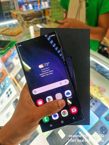 SAMSUNG S23 ULTRA
? Types d'?cran : 6.8? Dyn ...