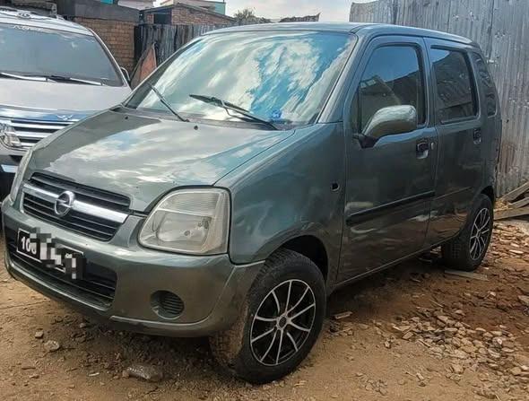 opel agila diesel 1.7L
4 jante alu miaraka @ ...