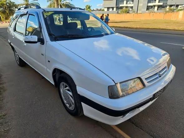 CITRO?N ZX BREAK 
Moteur diesel SRDT 
Int?r ...