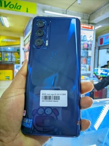 MOTOROLA EDGE UW 5G ? 2021
? ? ?cran
6.7