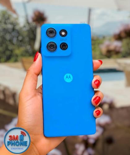 #Motorola Moto G 5G 2025 + housse
? Processe ...