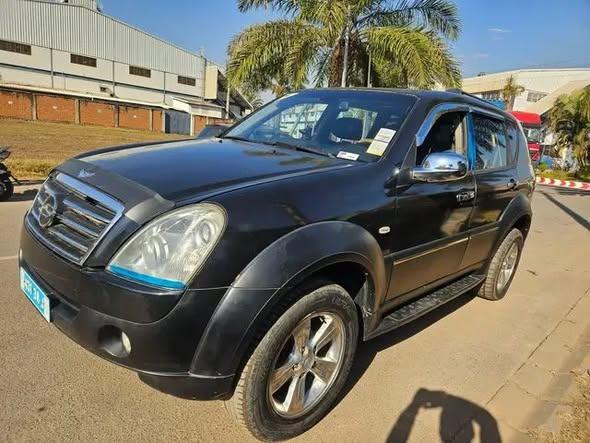 REXTON PAHSE 3 
Moteur diesel XDI 270
Boite ...