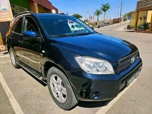 Prix à débattre
4x4 Toyota rav 4  
 3 ème g ...