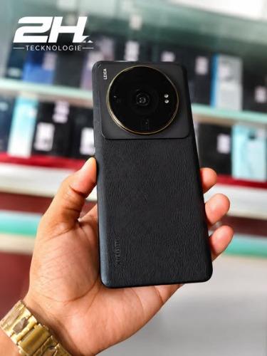 XIAOMI 12S ULTRA
✅Écran LTPO AMOLED 6.73″ –  ...